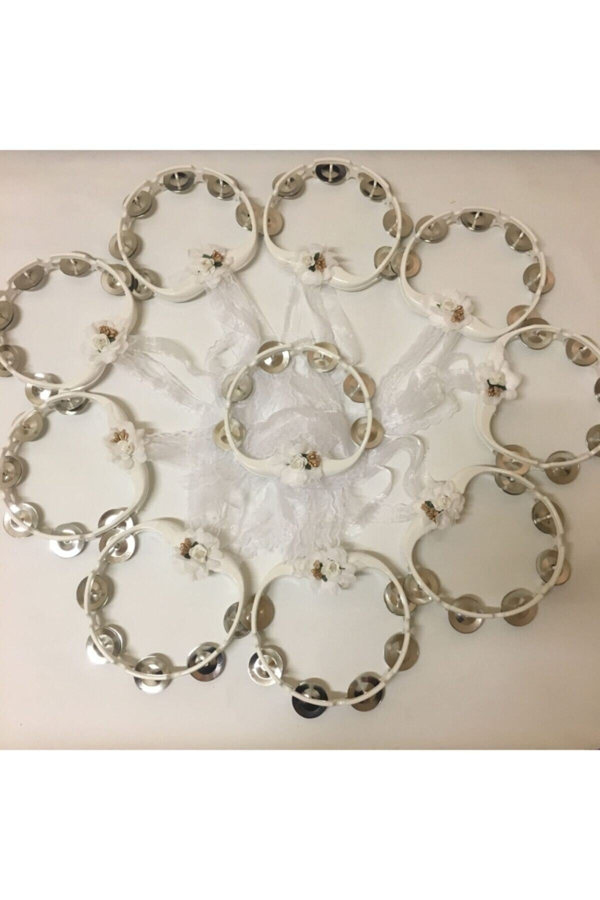 5 Adet Beyaz Çiçeklerle Süslenmiş Nedime Tefi Düğün Ve Kına Için Plastik Tef 1 – Kına Eğlence Akses