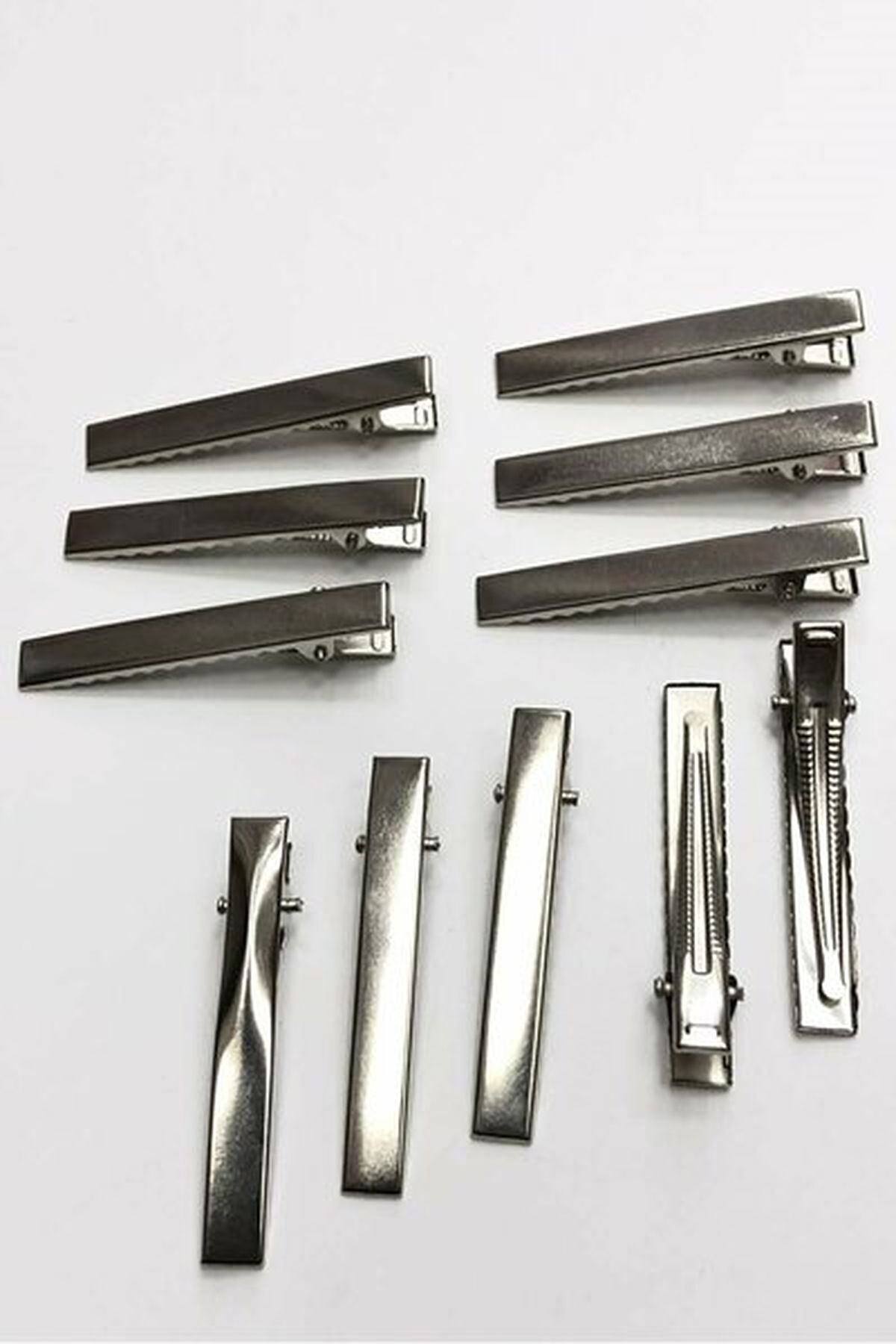 5.5 cm Toka Klips – 12’li Paket, Metal Tabanlı Saç Tokası Aparatı