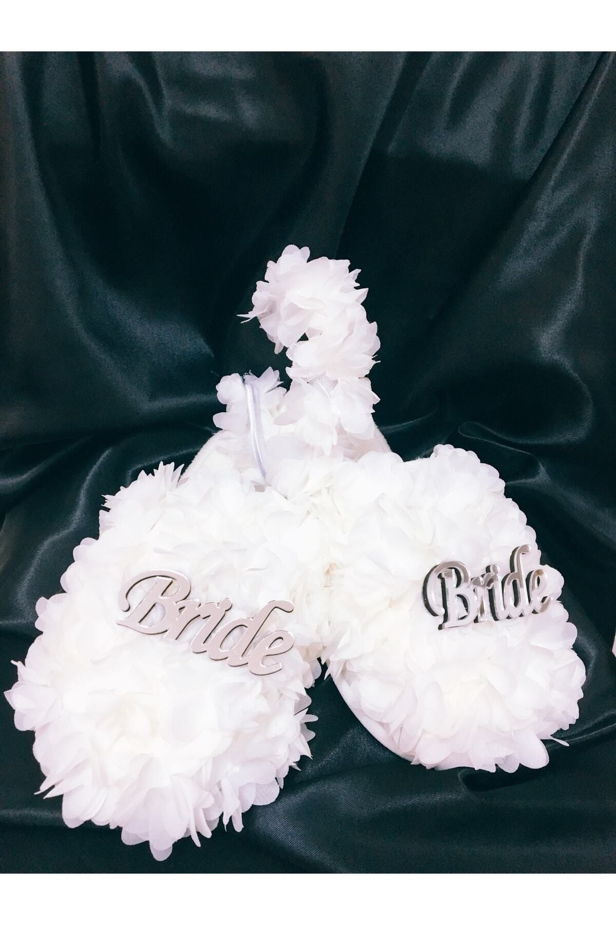 Beyaz Çiçek Detaylı Bride Pleksi Gelin Terliği Ve Tacı – Terlik